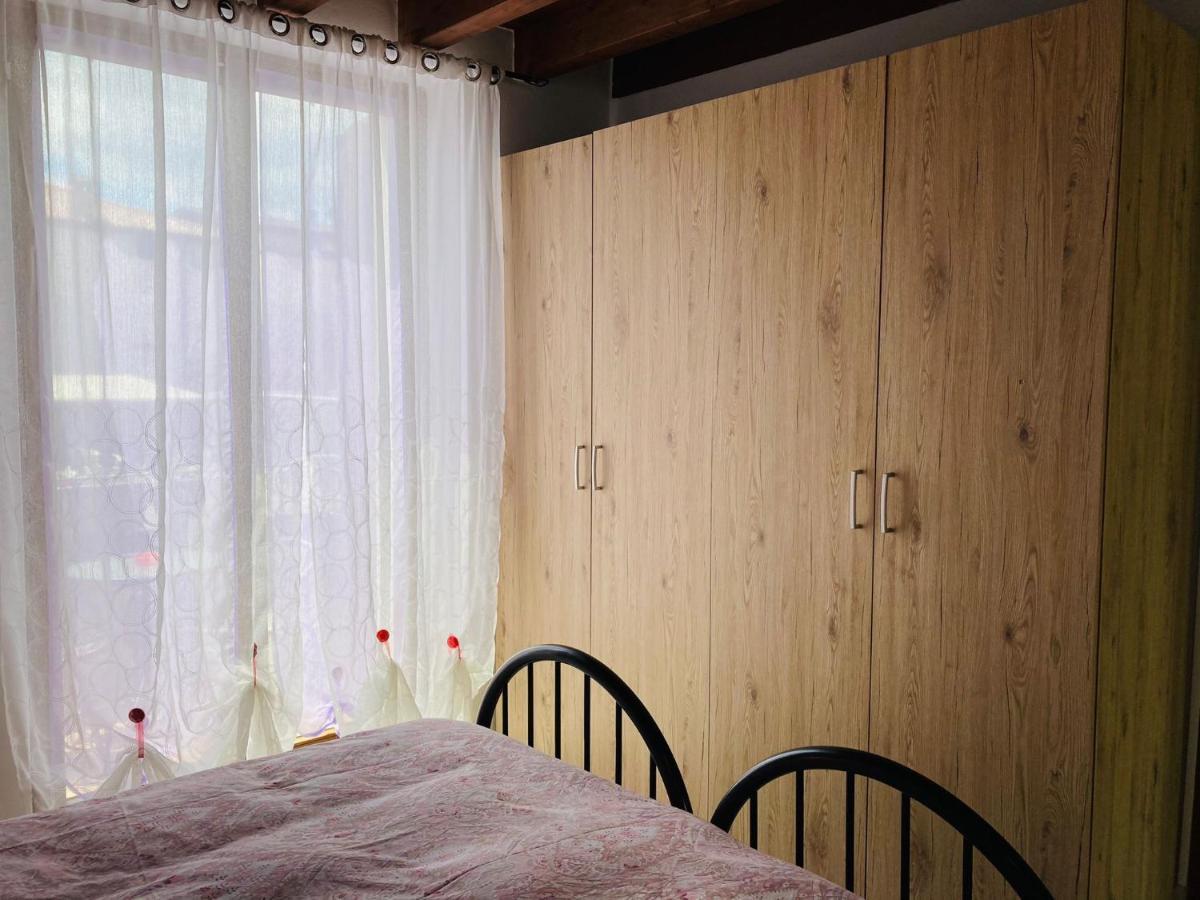 Palm Beach - Your Private And Complete Apartment In เดเซนซาโนเดลการ์ดา ภายนอก รูปภาพ